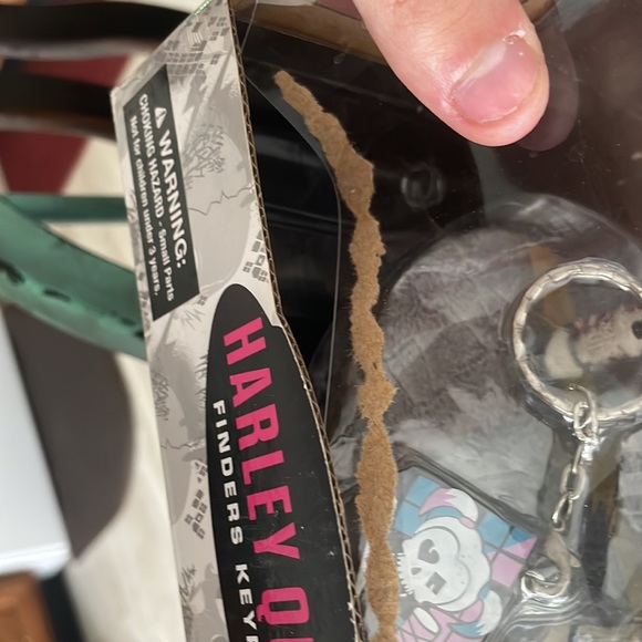 Harley Quinn statue - Picture 6 of 6